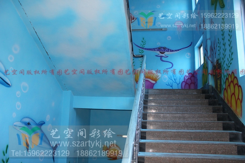 苏州手绘绘就楼道风景